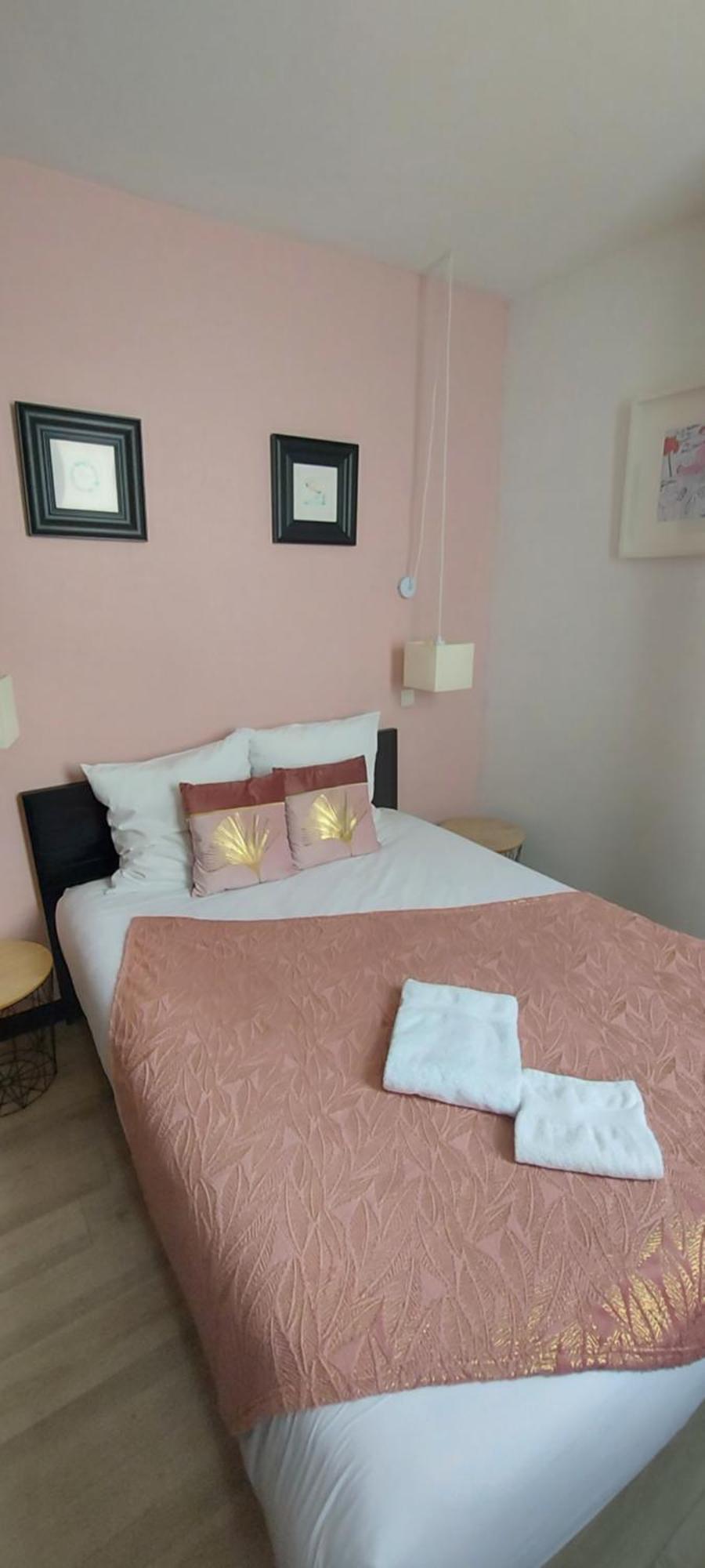 Hotel La Croisette & Restaurant Bistrot Gantier En Centre Ville Royan Ngoại thất bức ảnh