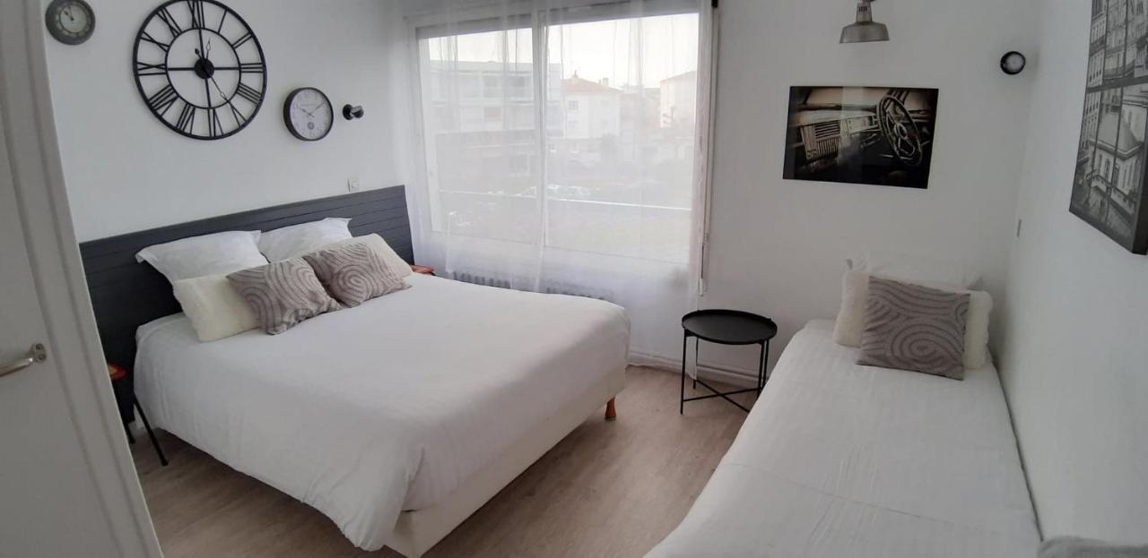 Hotel La Croisette & Restaurant Bistrot Gantier En Centre Ville Royan Ngoại thất bức ảnh